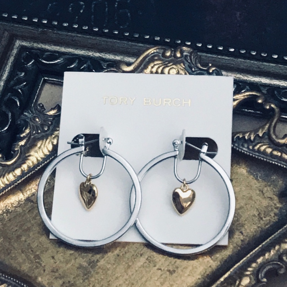 TORY BURCH • Celestial Heart Hoop Earrings - Picture 5 of 5